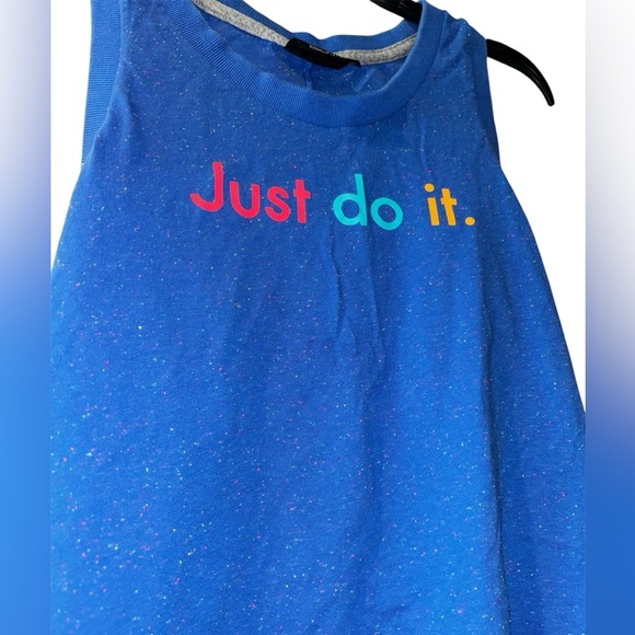 Nike Women’s Racerback Tank Top - Picture 3 of 4